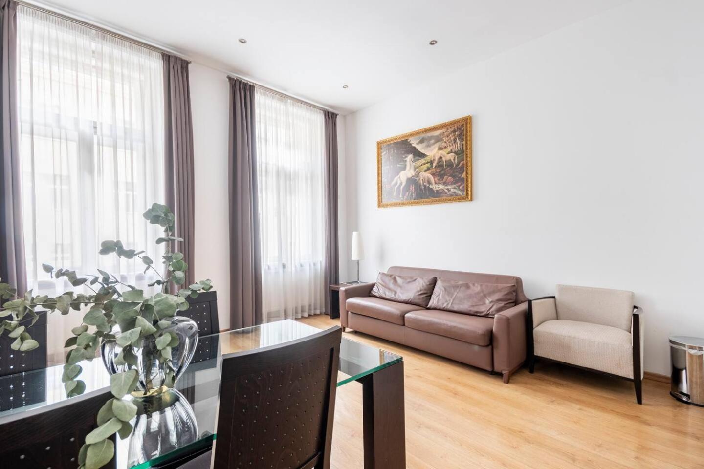 Place Of Grace - 50 Meters From Dancing House Praha Rom bilde